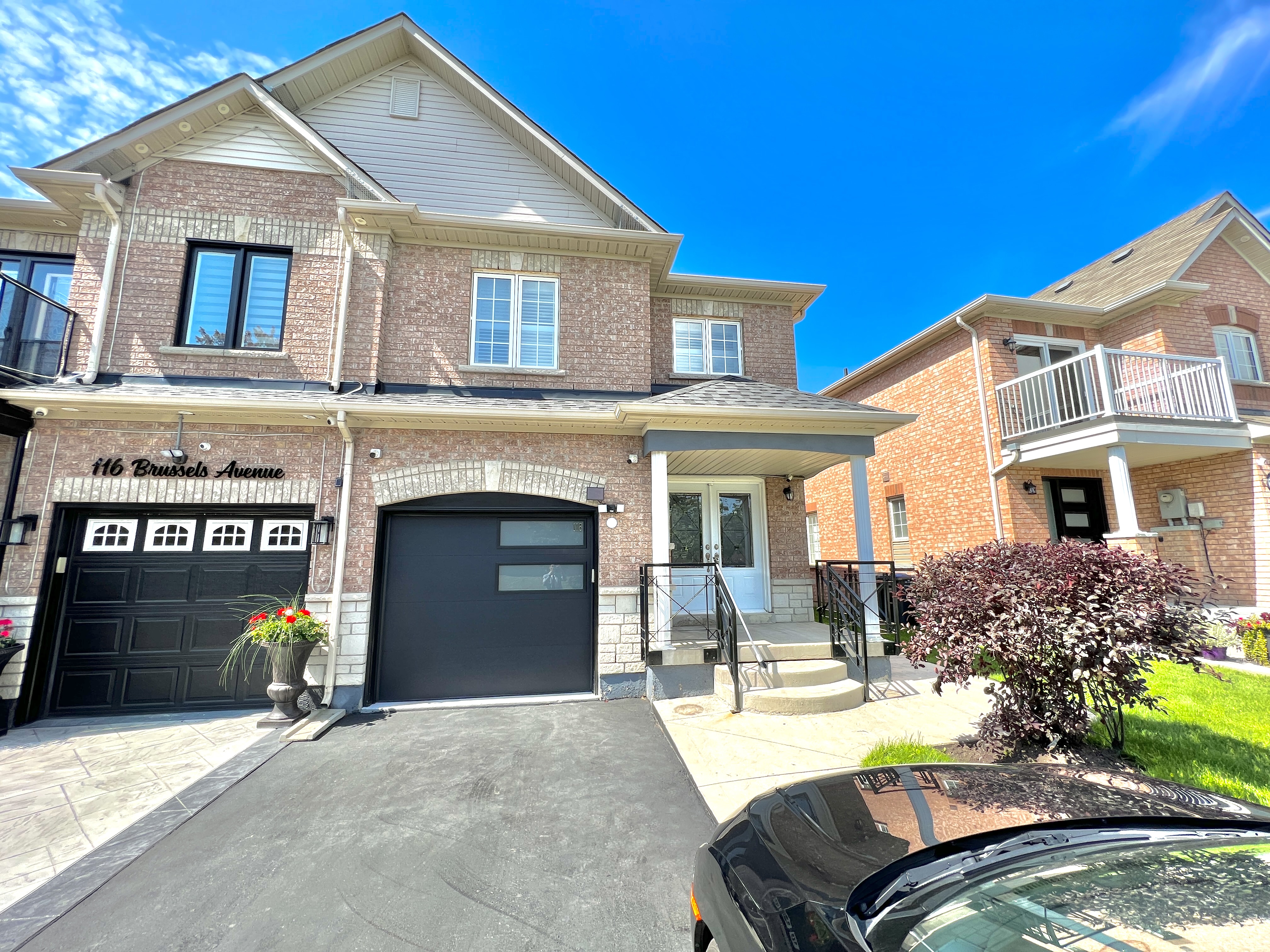 3-bedroom main floor in Brampton